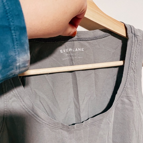 Everlane Gray Tank Top - Picture 2 of 3